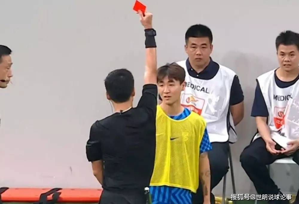 ——本赛季我期待一个杰出的赛季，起伏总是会有，我们应该强大，不要停止工作。